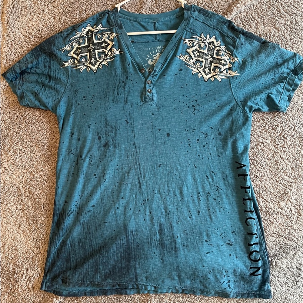 Affliction Blue 3 Button Men’s Shirt. Size XL